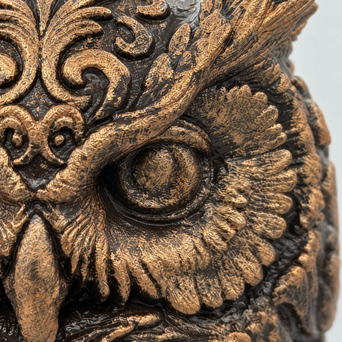 Ornate Owl Sculpture, Bronze-Tone Finish, Woodland Shelf Decor — detail 3